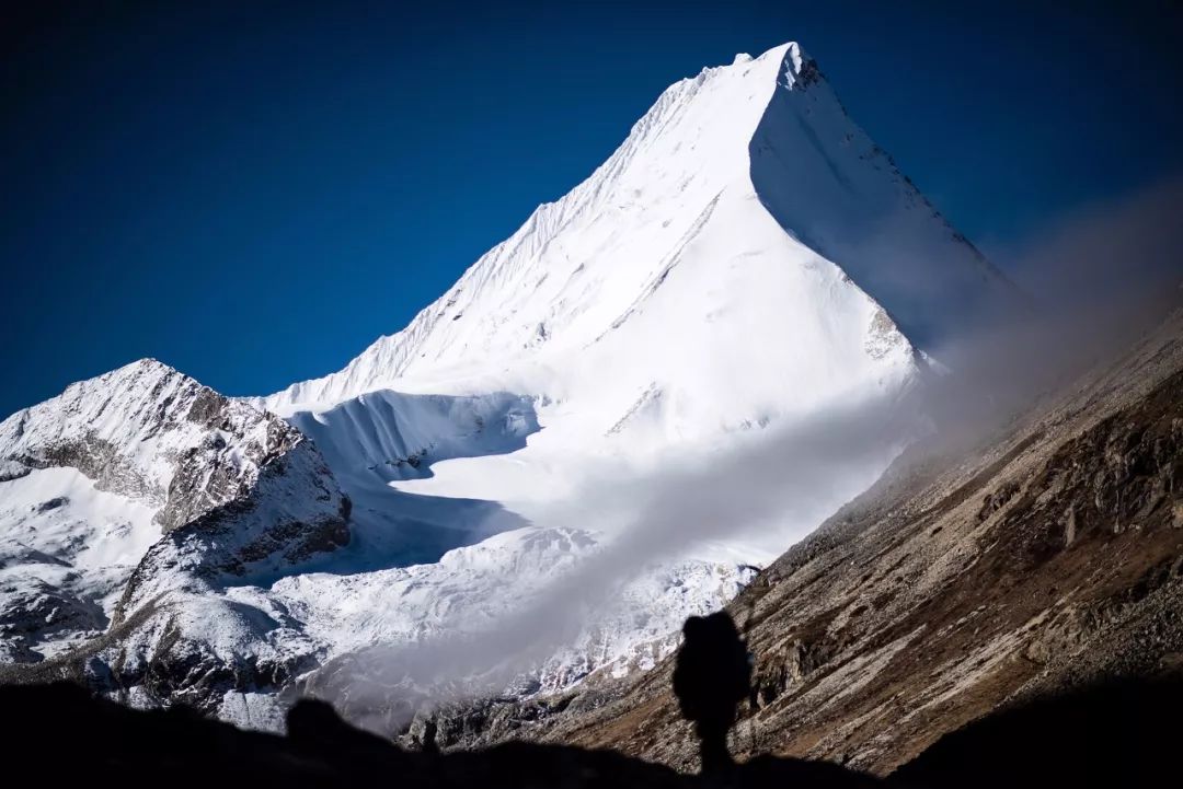 国内100条徒步路线,一生必去的10条徒步线
