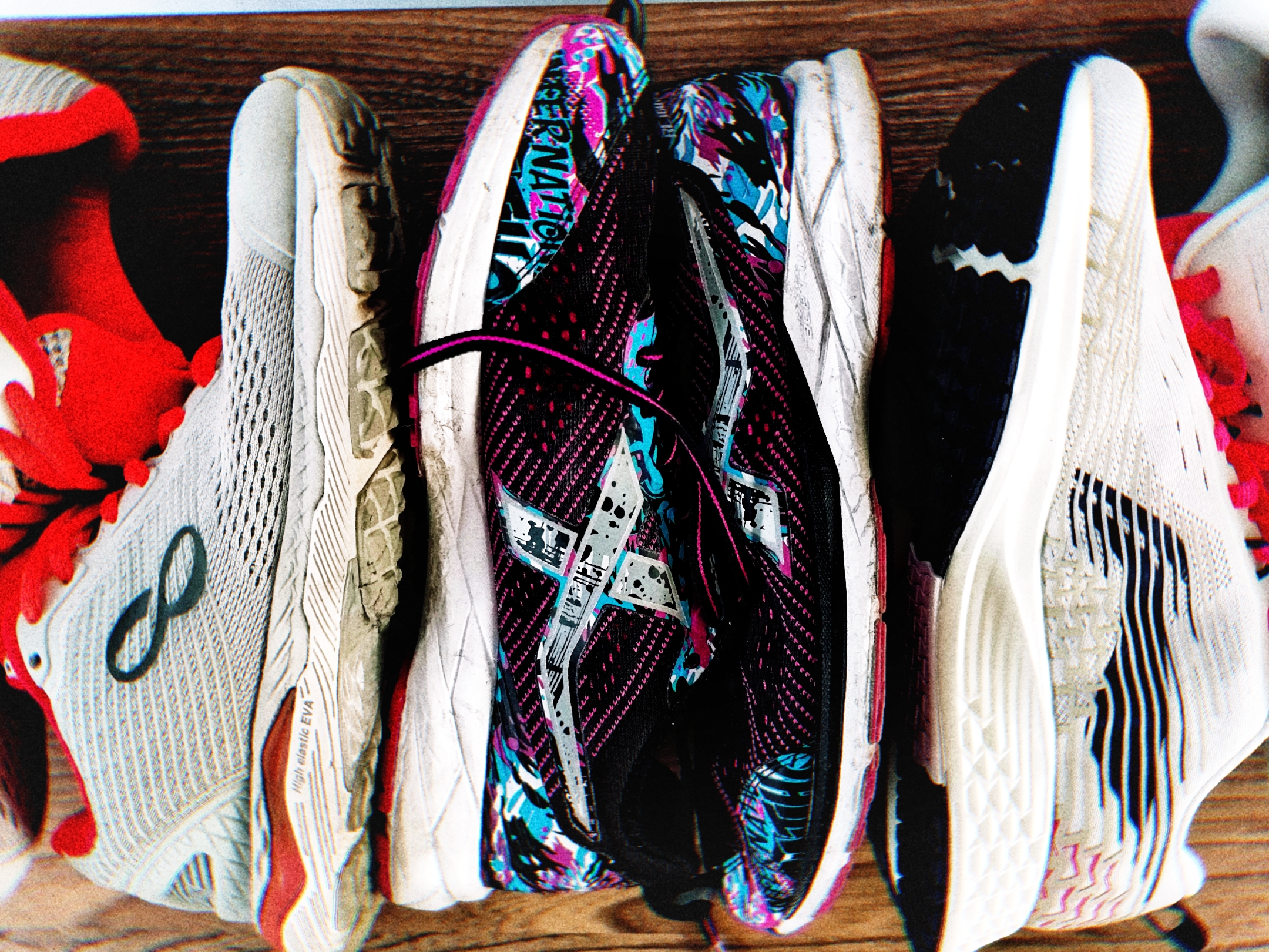 跑步适合穿的休闲长裤,跑步就穿平常的衣服裤子可以吗