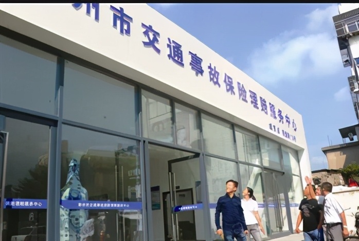 钣喷中心好还是4s店好一点,4s店钣喷中心猫腻