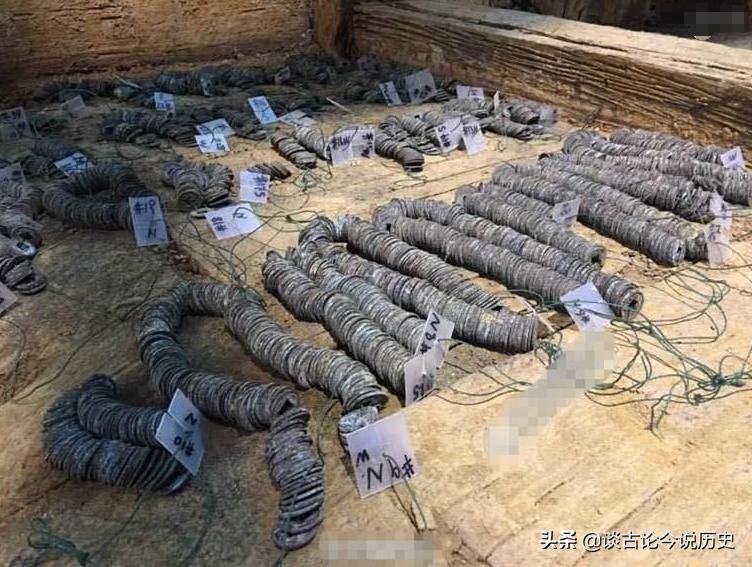 中国考古挖掘出几个干尸,湖北挖出千年不腐男尸