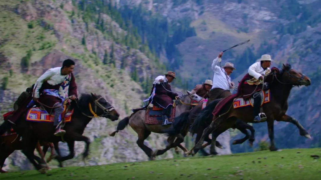 迭部下迭服饰介绍,迭部服饰