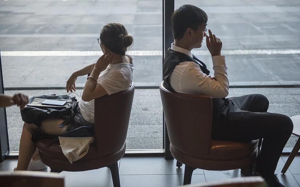 从PUA教练转行到情感导师，极其离谱的行业