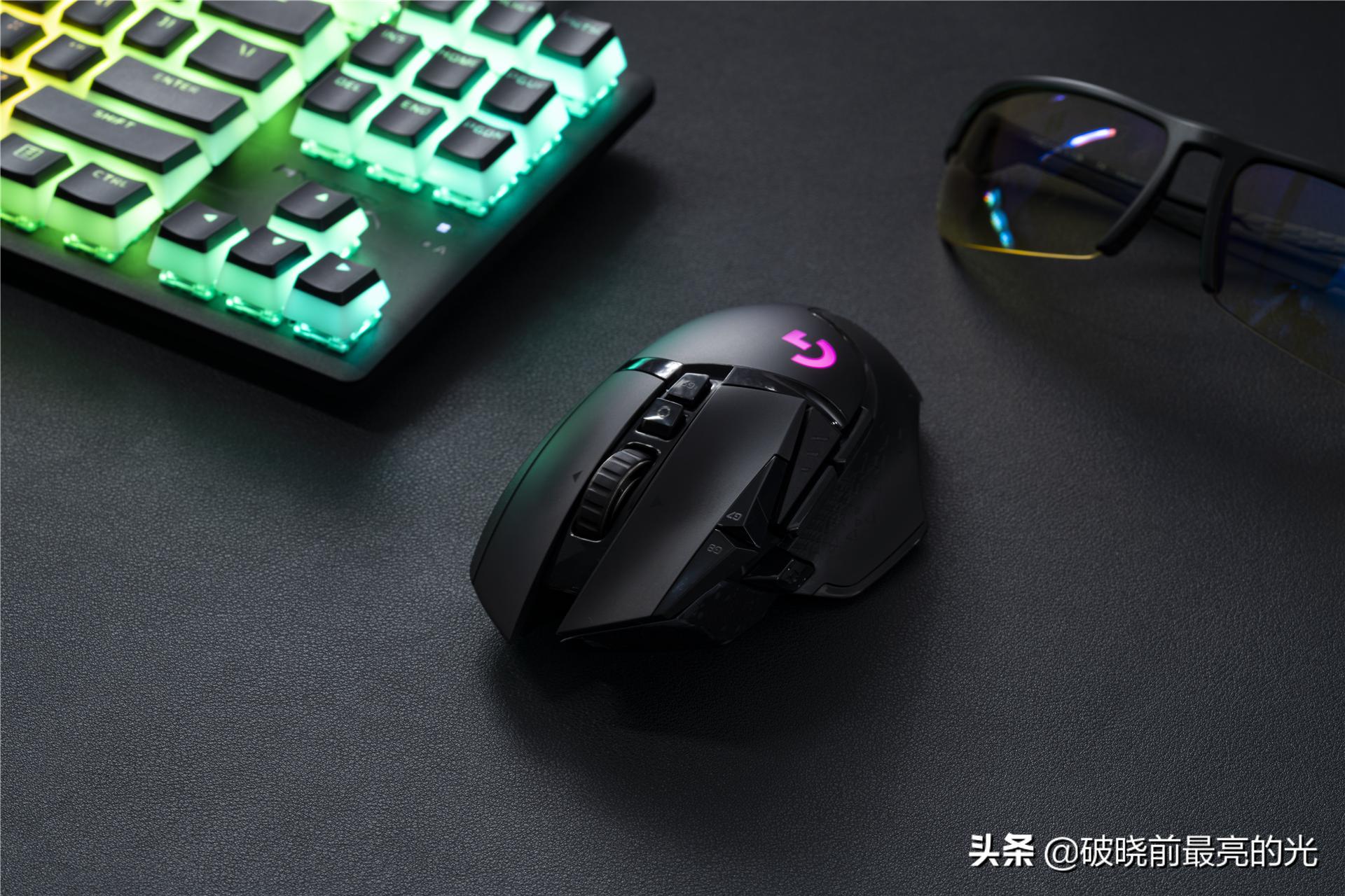 现在主流游戏鼠标键盘耳机,平民游戏键盘鼠标耳机套装推荐