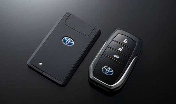 炫酷车钥匙一抓一把，超薄的却没几个，你都见过哪些？