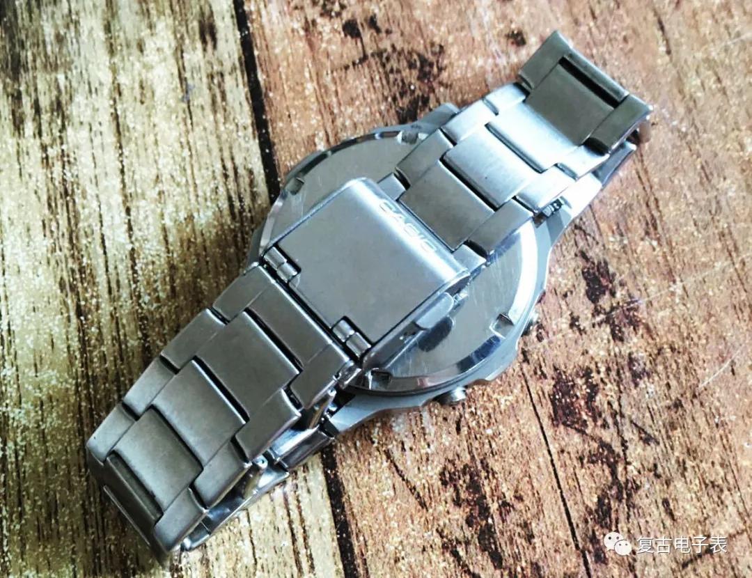 casio鎵嬭〃dw5600bb浠锋牸,casio鎵嬭〃mpt1374