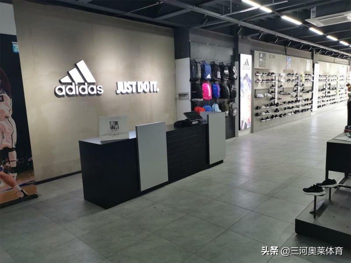 耐克阿迪折扣店的进货渠道在哪儿,开一家阿迪耐克折扣店需要多少钱