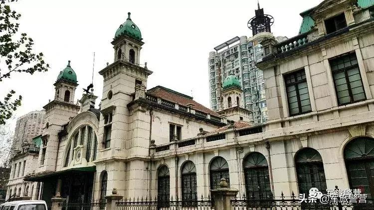 中国各地大型火车站详细样子,实拍中国最小火车站