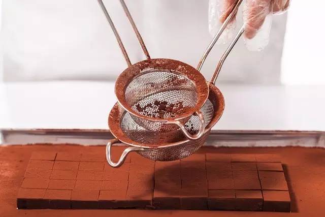 日本北海道进口royce生巧克力,日本北海道royce生巧克力可可味