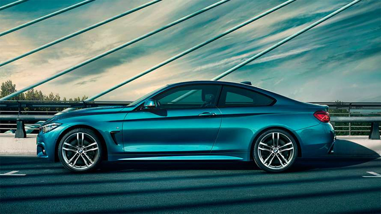 奥迪tt对比宝马4系,宝马4系和奥迪tt对比