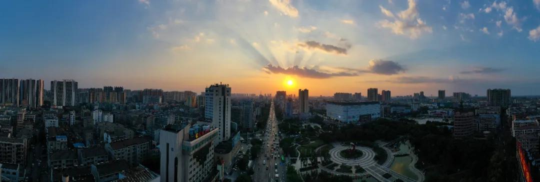 这六个月，仙桃过得怎么样？