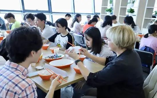 疑问？广东最年轻的大学！真的很差吗？