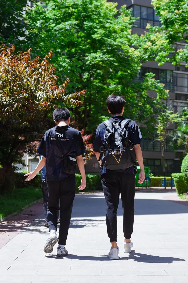 普通的追梦人|PEL群像:为梦想奋斗的普通工作者们