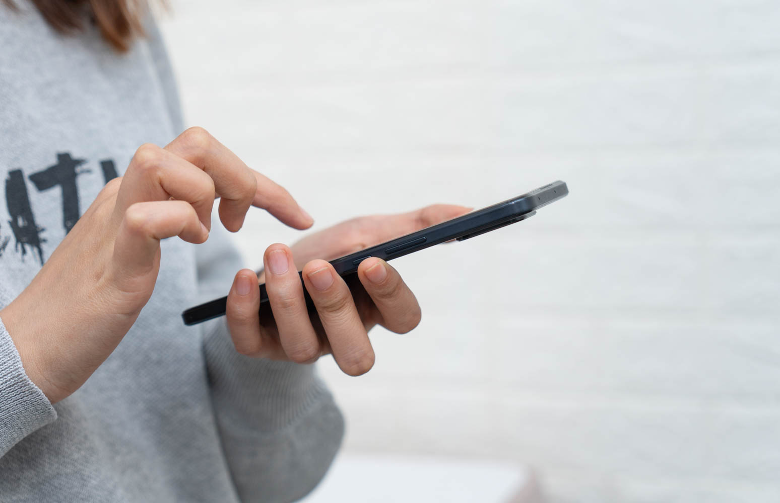 66w快充体验,荣耀66w车载快充超薄测试