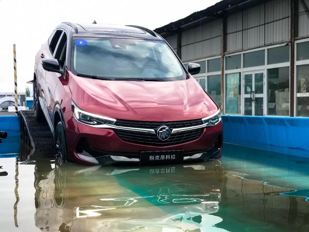 *疆新**之大700公里走不完猜猜全新一代昂科拉去了哪