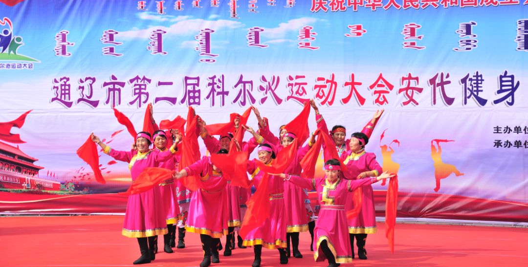 蒙古舞绕肩踮脚,被称为蒙古族舞蹈活化石的安代舞