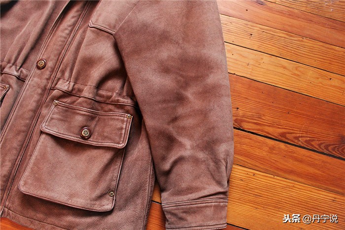 复古皮夹克怎么选,今年最流行的新款皮夹克