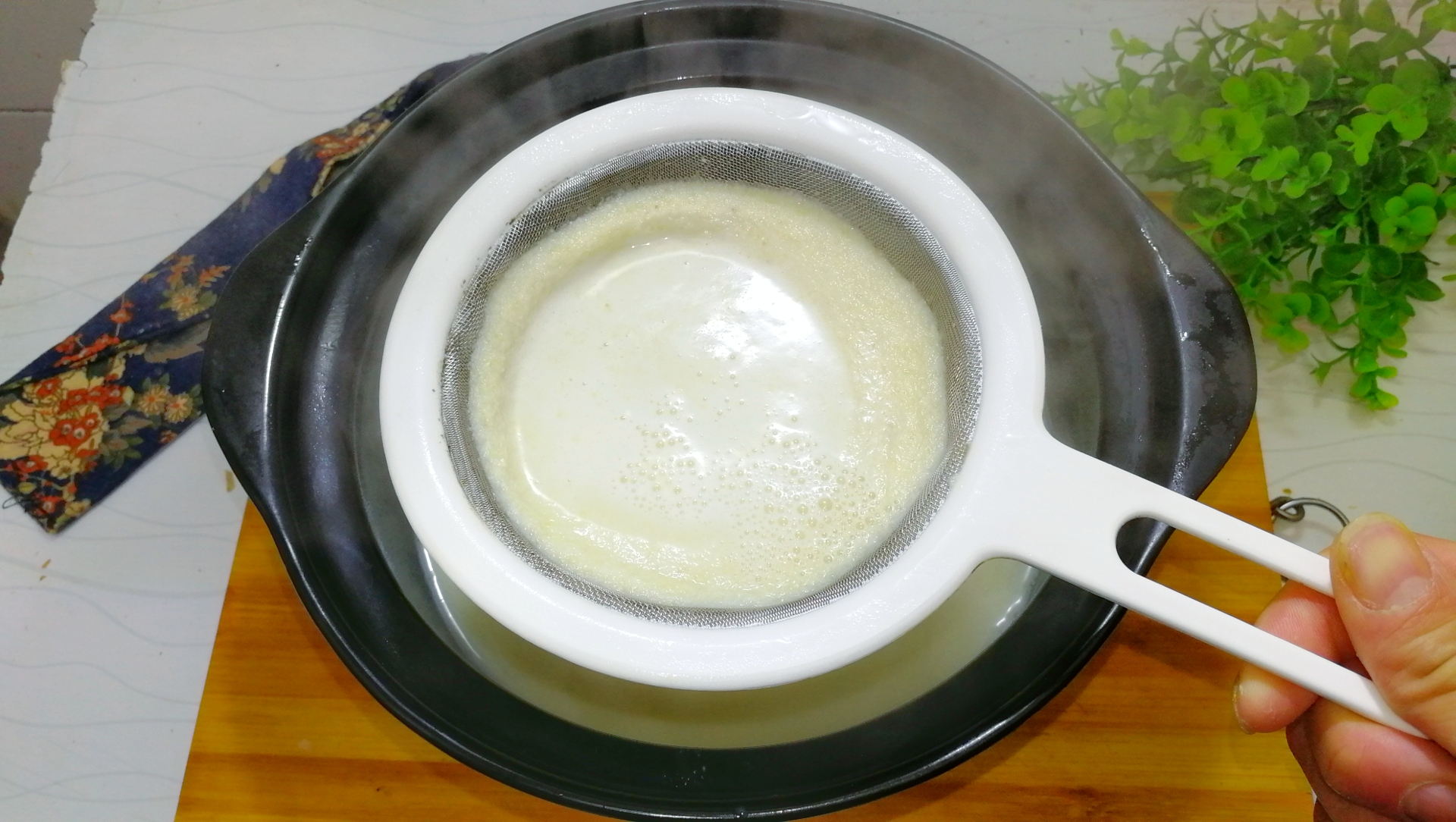 豆腐脑怎么不酸涩,豆腐脑卤不泄汤的秘诀