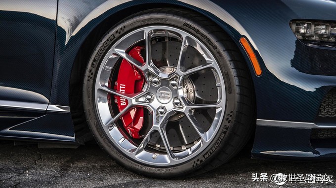 汽车数字和字母有什么区别,汽车字母知识普及