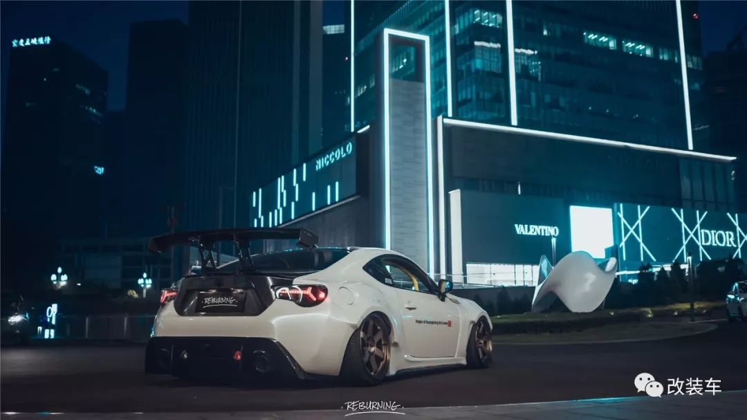 丰田86改装气动宽体包围,丰田86改装全过程