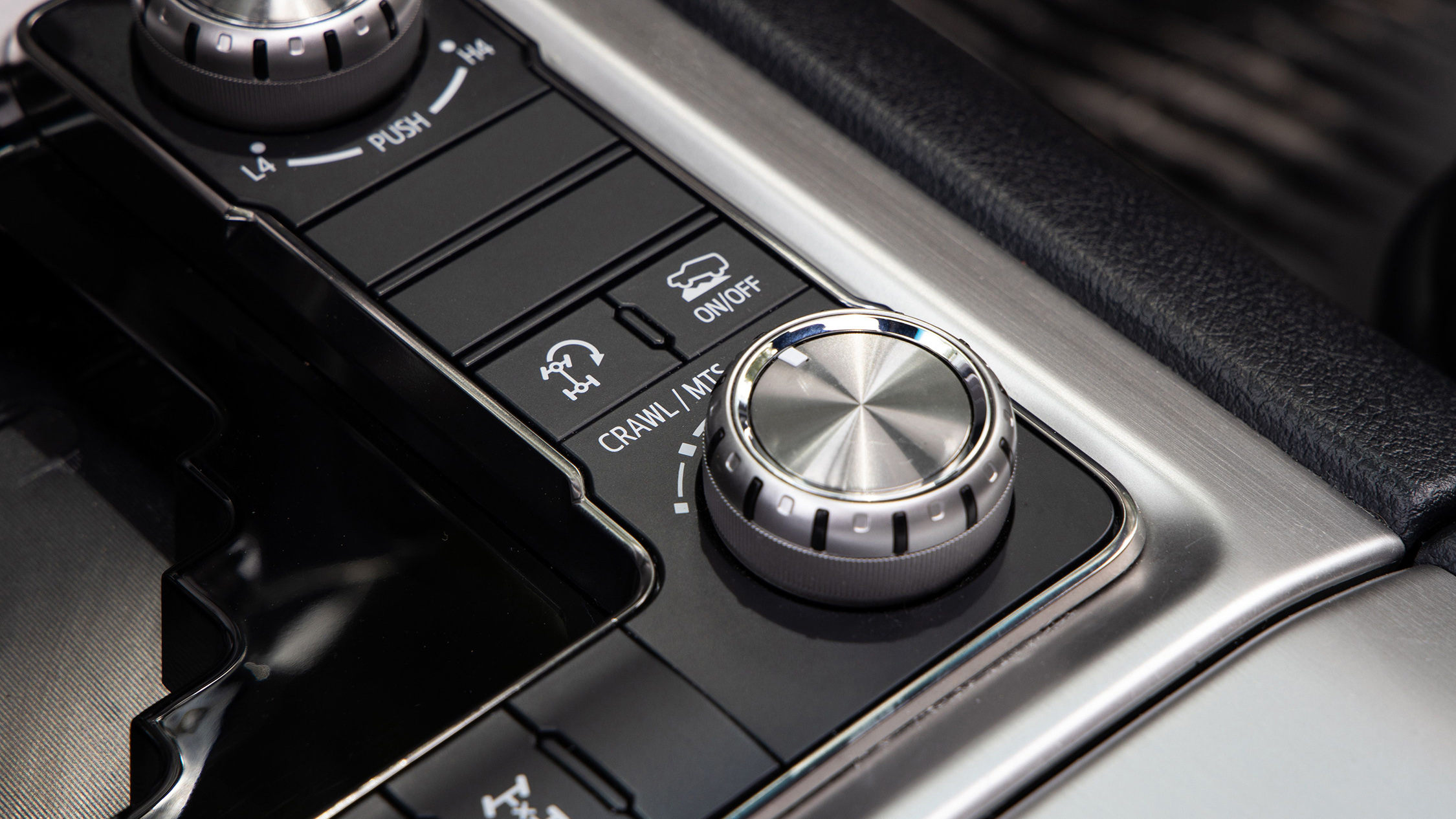 它就是日系越野车的绝唱......