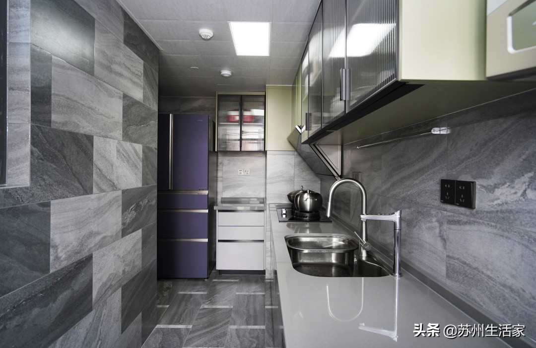 现代轻奢色彩搭配,现代轻奢风格色彩搭配