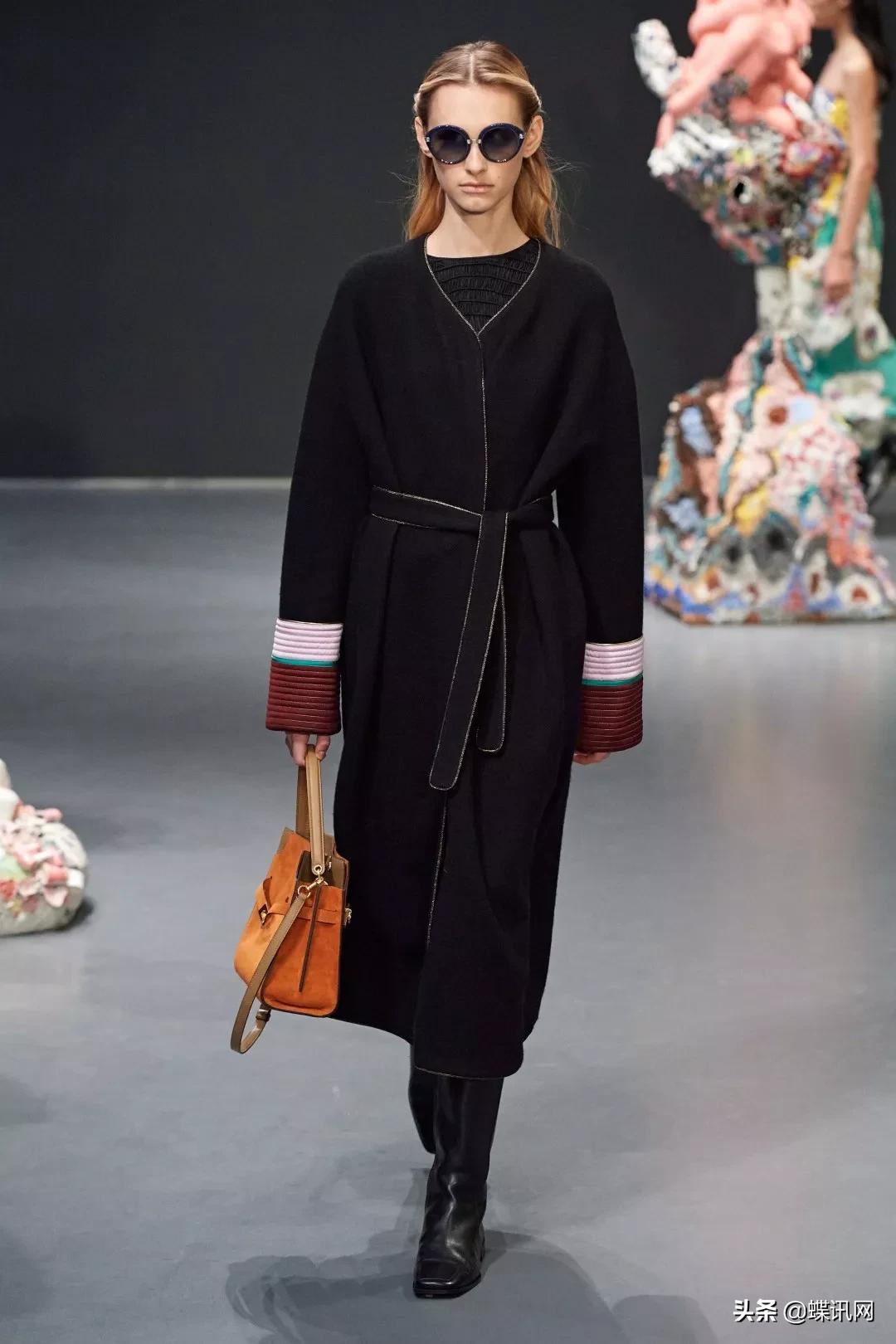 toryburch是真珍珠吗,toryburch算不算奢侈品牌