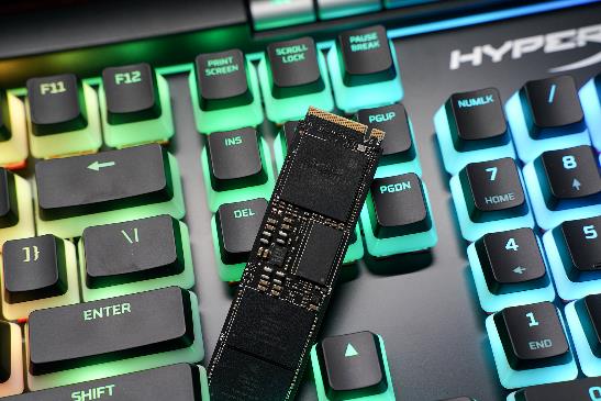 pcie4.0512固态硬盘推荐,pcie4.0300左右固态硬盘推荐