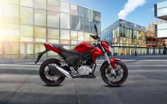 abs款摩托车,排量小造型帅的街车