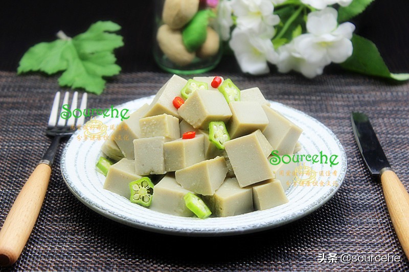 胶原猪皮冻做法,北漂外婆猪皮冻的做法