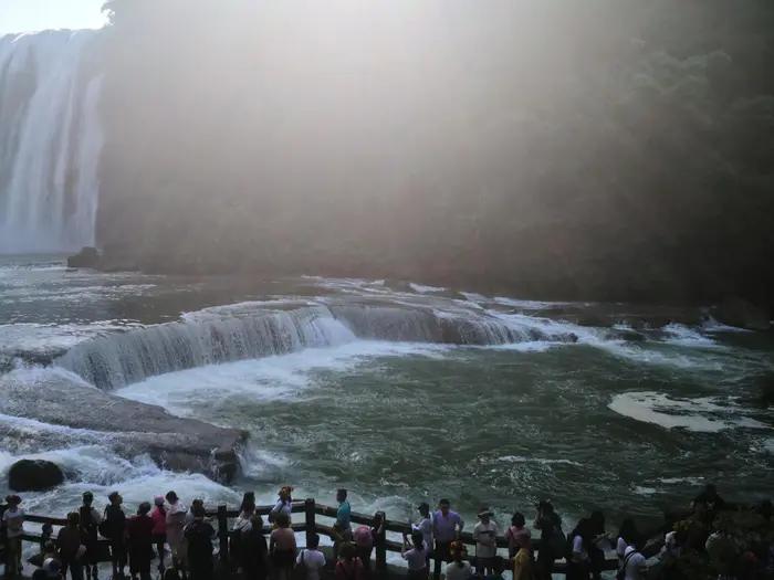 贵州自由行旅游路线攻略黄果树,贵州旅游4天攻略不去黄果树
