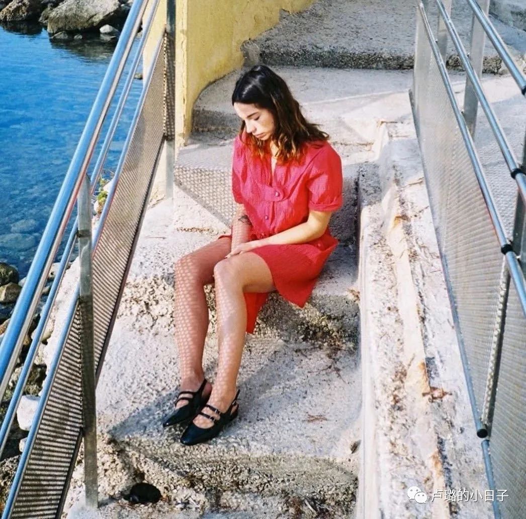 脚感舒服的时尚百搭鞋推荐平底,借鉴这5款平底鞋实用又时髦