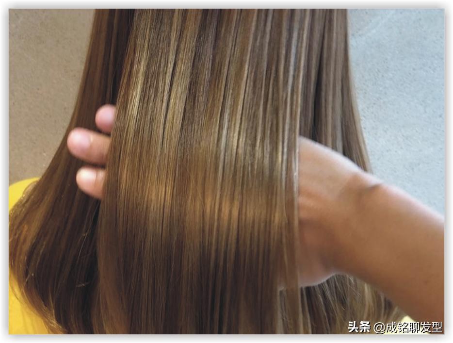 头发干枯毛躁用什么洗发水柔顺,头发干枯毛躁可以用蓬松洗发水吗