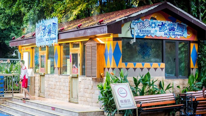 广州长隆水上乐园巨洪峡第一视角,广州长隆适合小朋友玩的水上乐园