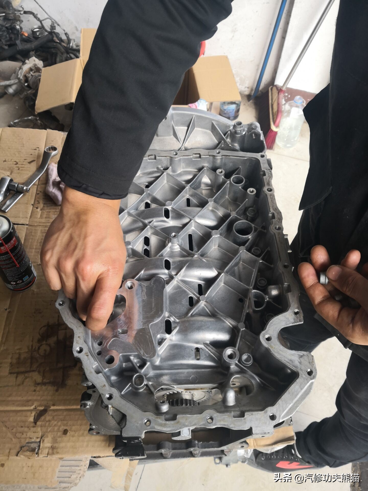 途观1.8t发动机烧机油维修多少钱,途观1.8t烧机油彻底解决