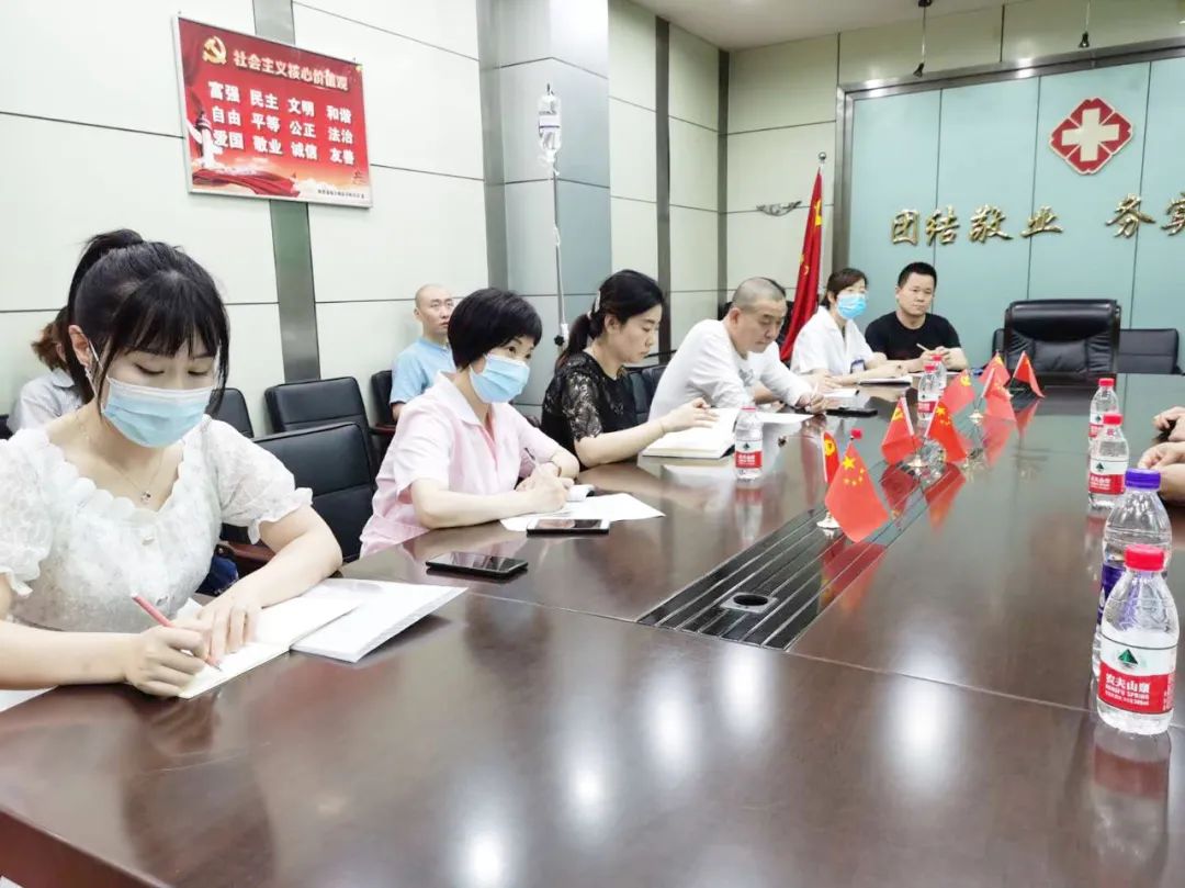 以平凡历炼优秀，让优秀成为习惯三秦最美医务工作者——省地方病防治研究所省皮防所医院院长张虹