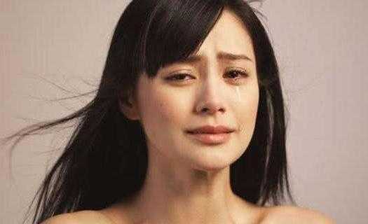 又是优衣库!拿什么保护你,曝光在*拍偷**镜头下的女孩儿们?