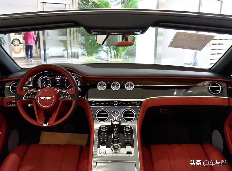 宾利欧陆优雅永不过时,深度体验宾利欧陆