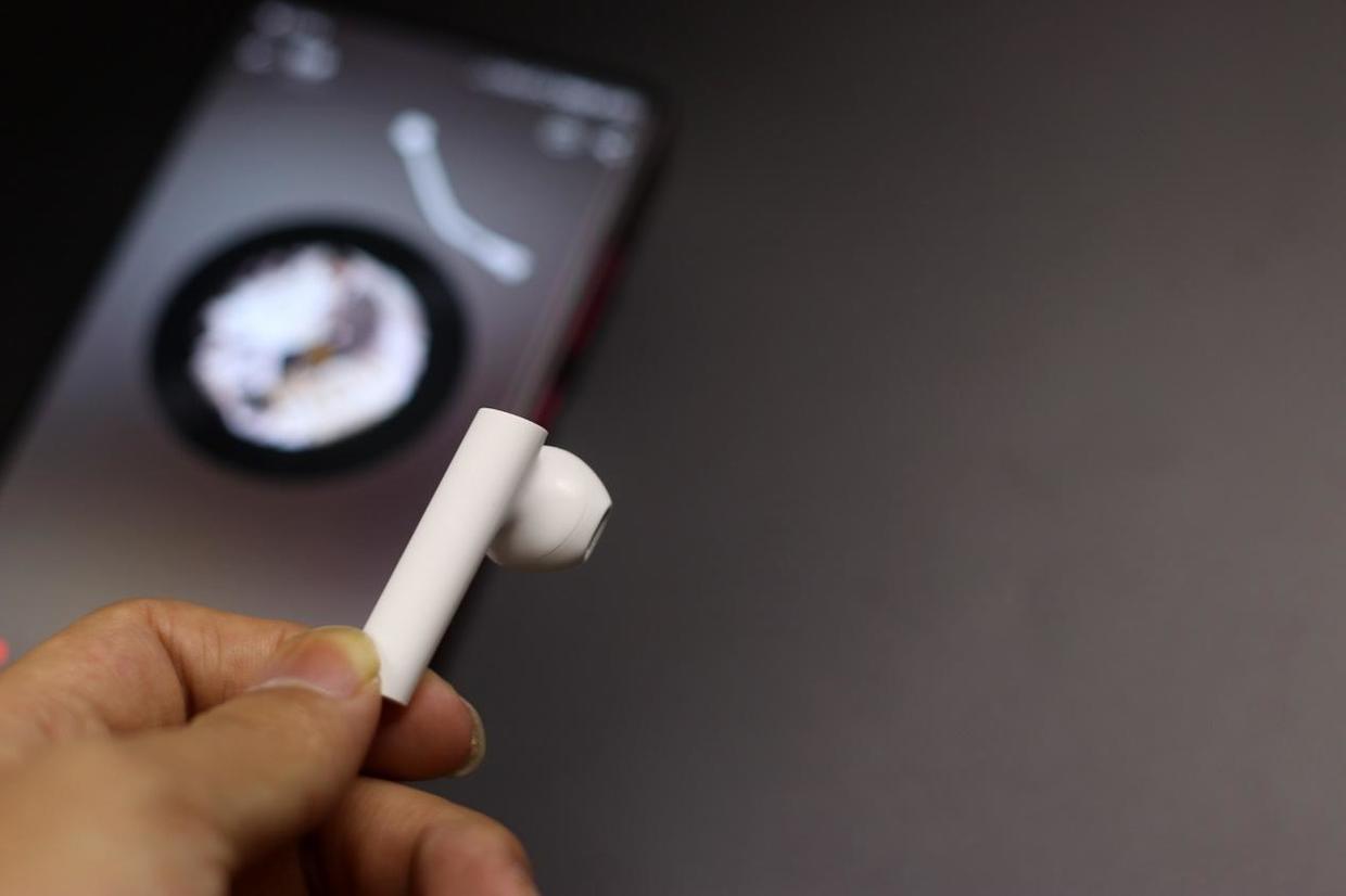 小米miair2se真无线蓝牙耳机,小米真无线蓝牙耳机air2pro缺点