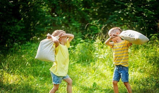 女同学被泼硫酸,3名学生被泼硫酸后续