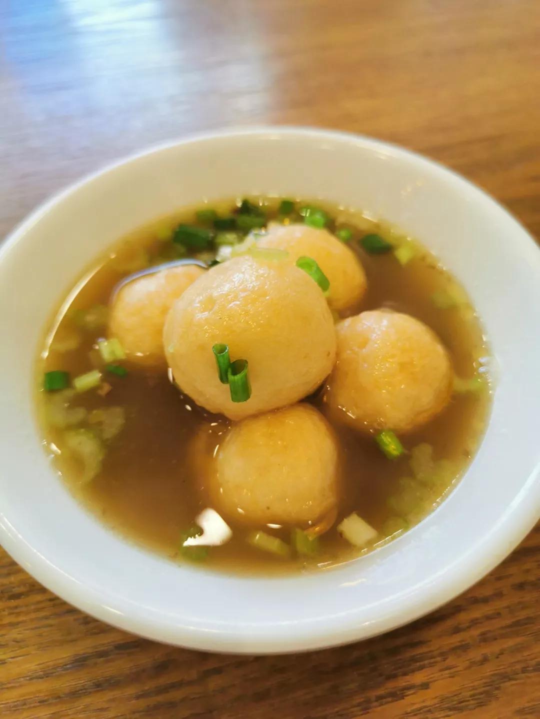 天津西湖道美食一条街晚上有吗,天津西湖道上的美食