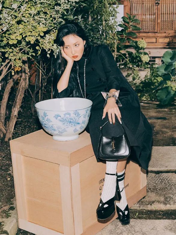 秋季小白鞋百搭款,潮流百搭小白鞋舒适不累脚的皮鞋