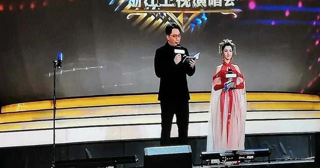 赤狐书生哈妮克孜出场,哈妮克孜赤狐书生跳舞片段