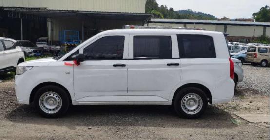 上汽通用五菱汽车五菱宏光,上汽五菱宏光plus