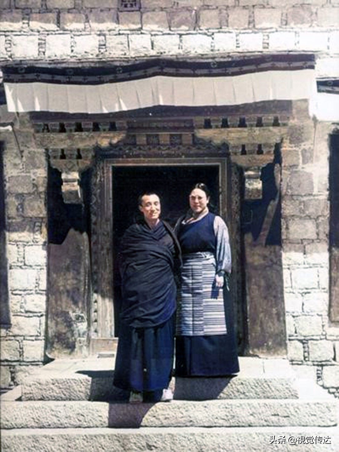 18张令人叹为观止的彩色老照片,令人震撼的65年前西藏高清彩照