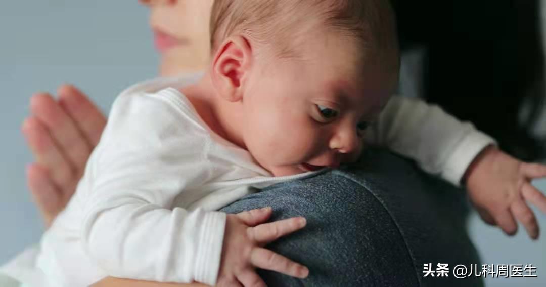 宝宝肺炎三凹征喘气是什么样的,婴儿毛细支气管炎憋喘急救措施