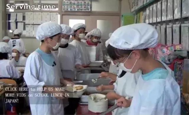 日本小学生午餐日常的全过程,日本小学生午餐纪录片