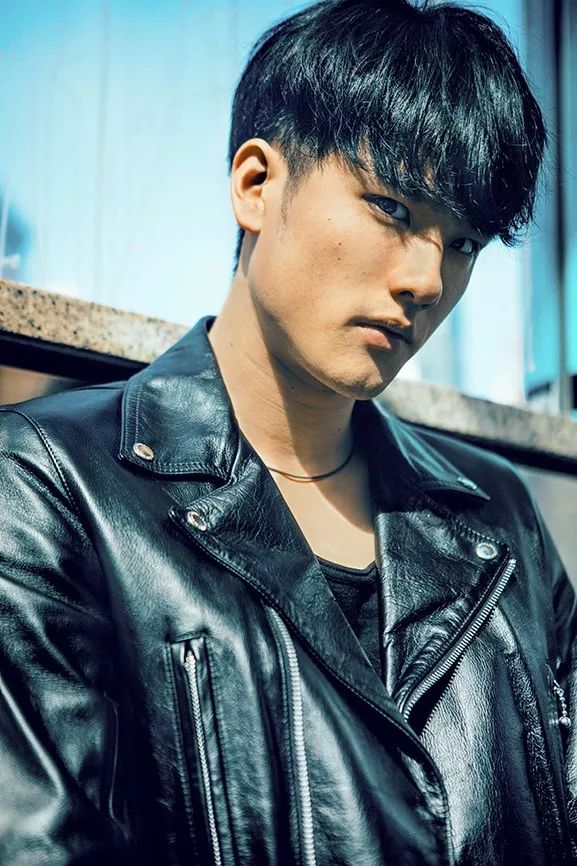 日本新人模特大須賀崇，他会成为下一个亚洲TopModel吗？