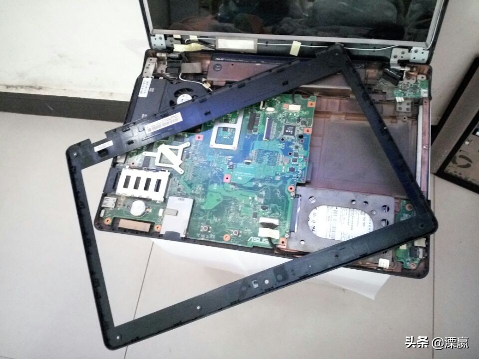 电脑坏了自己也能修,省跑店麻烦又省钱,还长技术#青云计划#