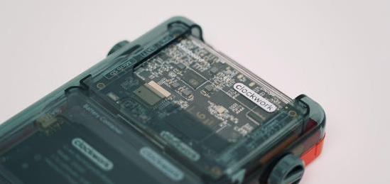 switch复古开源掌机,复古竖屏开源掌机