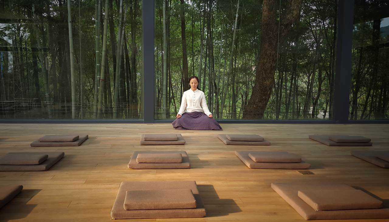 压力大压抑怎么缓解,什么呼吸法促进静心